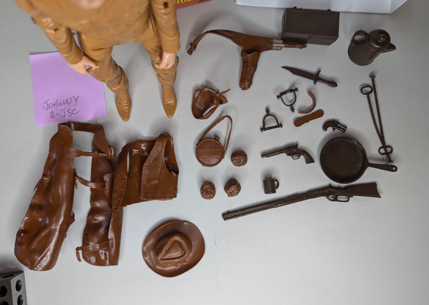 Johnny West - in Custom Circle X Range Boss Box (JSC-2)